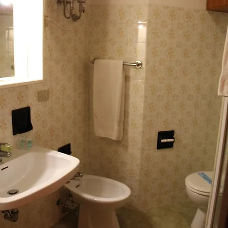 La Torre Pool&parking * Λινιάνο Σαμπιαντόρο