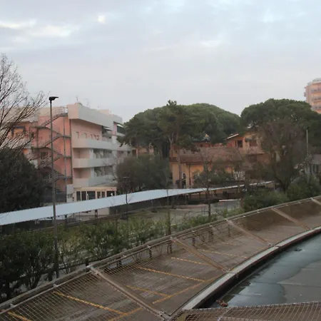 La Torre Pool&parking *